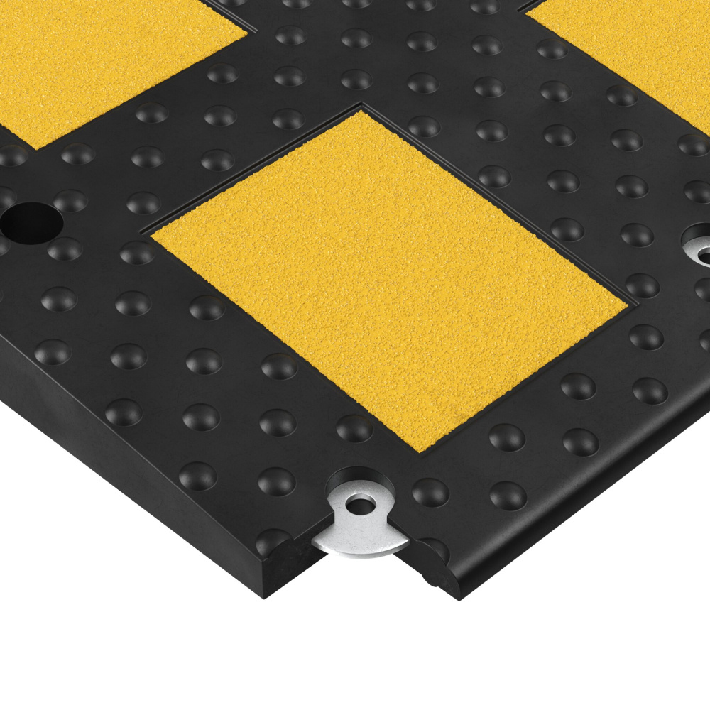 ИДН-900-1 Усиленное крепление лежачего полицейского ИДН-900-1 Усиленное крепление лежачего полицейского