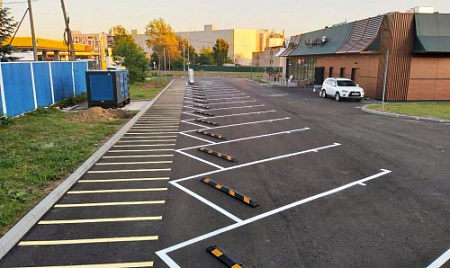 Обустройство парковки у Макдональдс