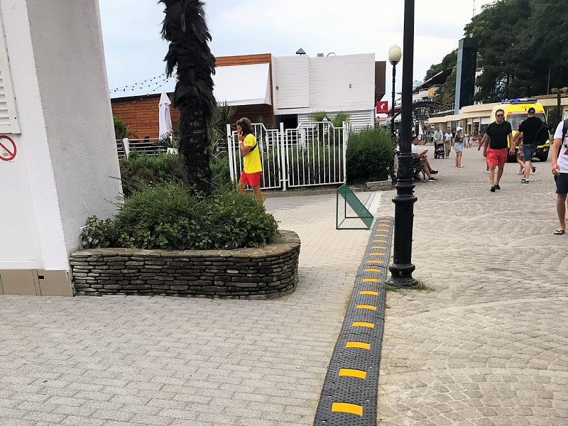 ИДН-300 для ограничения скорости электросамокатов в пешеходной зоне ИДН-300 для ограничения скорости электросамокатов в пешеходной зоне