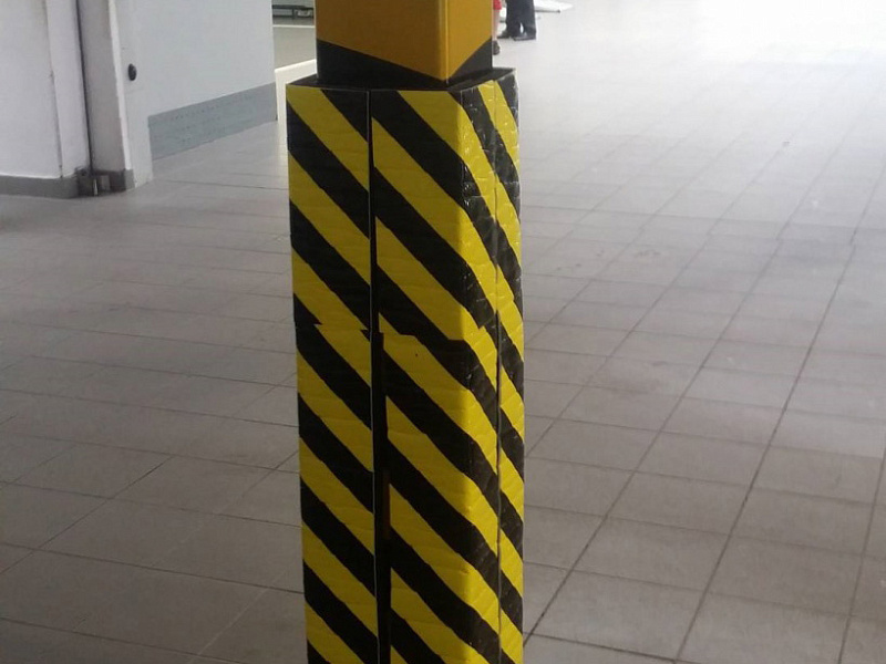 Угловая защита из вспененного полиэтилена Угловая защита из вспененного полиэтилена